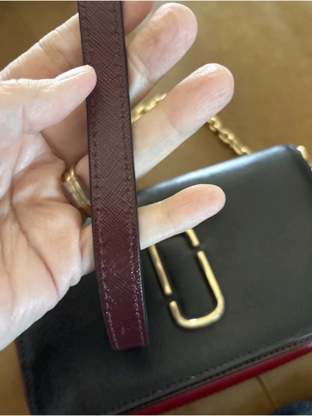 Marc Jacobs Snapshot WOC Tricolor Black SAFFIANO Leather Flap Burghundy Base - Picture 12 of 16